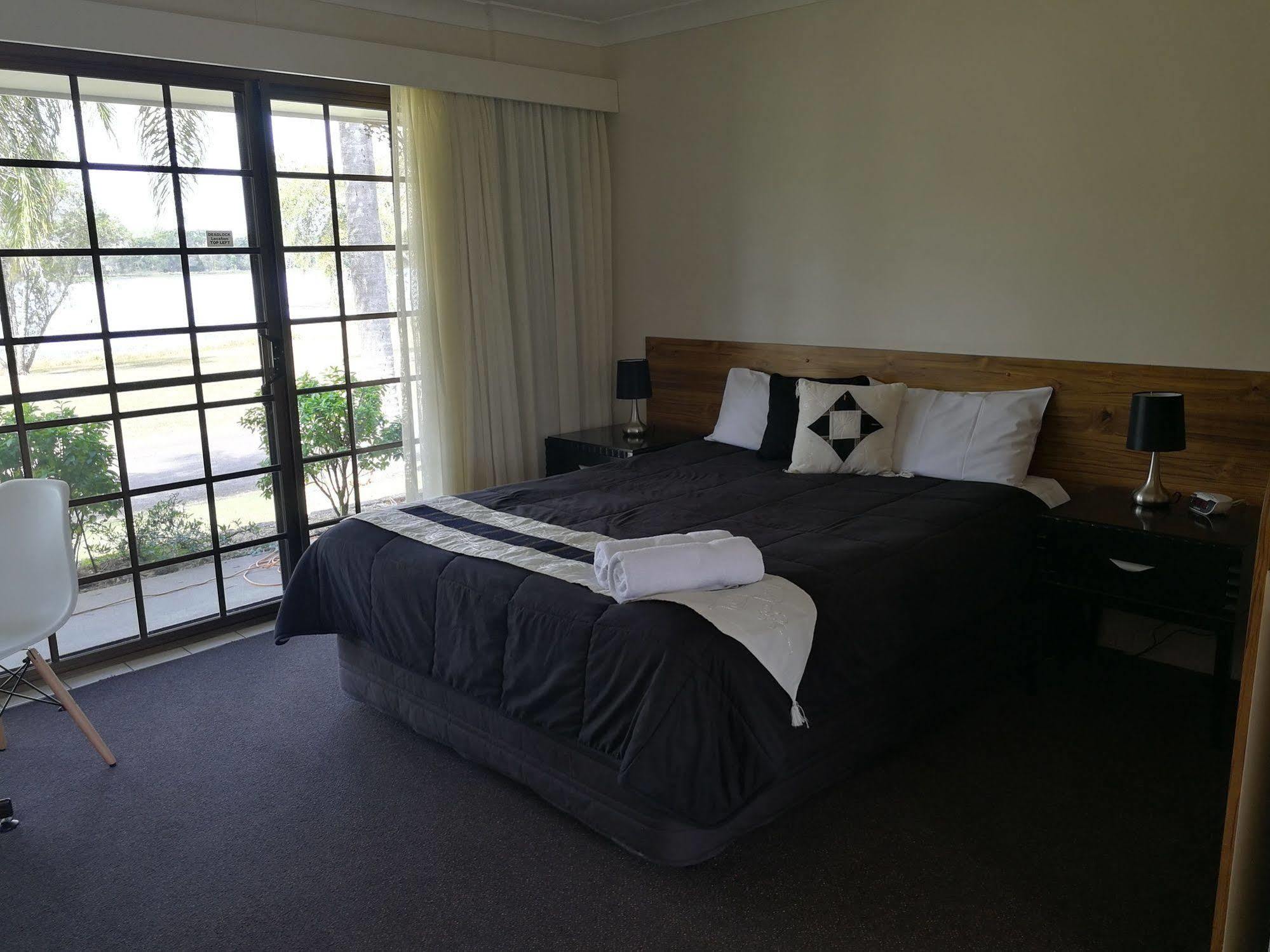 Lakeside Lodge Motel Lismore Esterno foto
